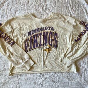 ‘47 Minnesota Vikings Cropped Boxy Long-Sleeved Tee Shirt